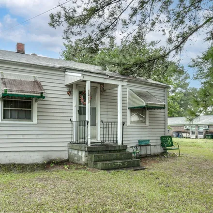 Buy this 2 bed house on 1511 Davis Street in Rocky Mount, NC 27803