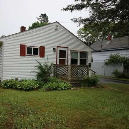 Buy this 3 bed house on 21 McDuffee Street in Rochester, NH 03867