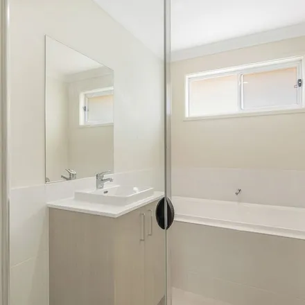 Image 4 - St John Terrace, Lake Cathie NSW 2445, Australia - Apartment for rent