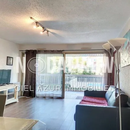 Image 5 - Juan-les-Pins, Avenue de l'Esterel, 06160 Antibes, France - Apartment for rent