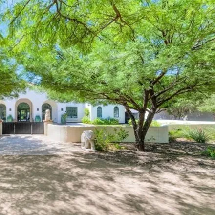 Buy this 5 bed house on 5318 North Palo Cristi Road in Paradise Valley, AZ 85253