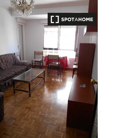 Image 4 - Calle Padre Cámara, 19, 23, 37004 Salamanca, Spain - Room for rent