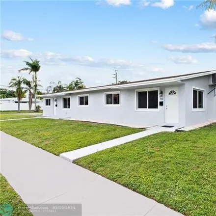 Image 2 - 630 Southeast 2nd Avenue, Dania Beach, FL 33004, USA - House for rent