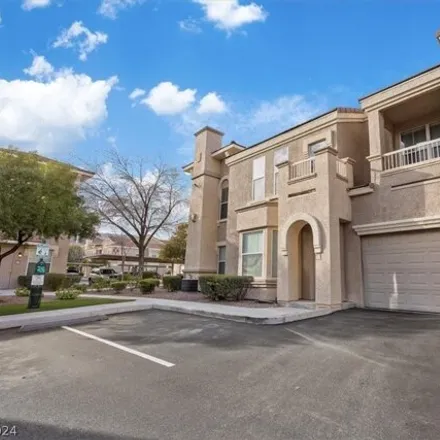 Rent this 3 bed condo on Private Chateau Verselles in Las Vegas, NV 89134