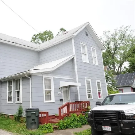 Rent this 2 bed house on 419 Bryant Avenue in Cambridge, OH 43725