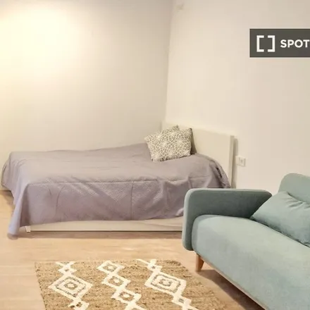 Rent this studio apartment on Centro de Servicios Sociales Maravillas in Calle de San Joaquín, 28004 Madrid