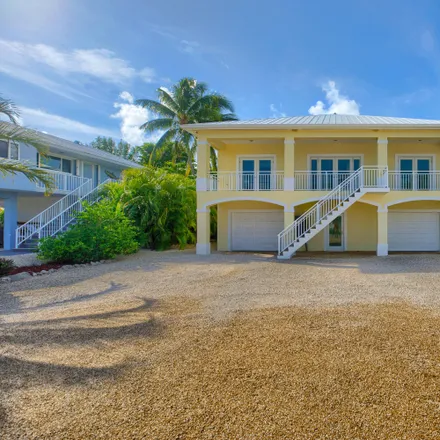 Image 1 - 175 South Ocean Shores Drive, Key Largo, FL 33037, USA - House for sale