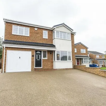 Buy this 4 bed house on Headland Close in Tapton, S43 1QU