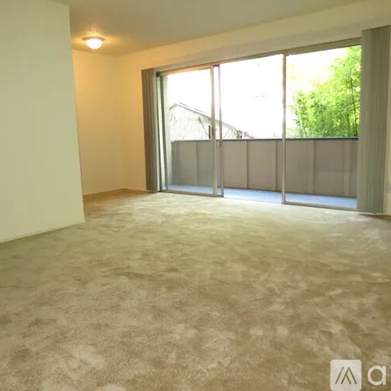 Rent this 1 bed apartment on 564 Oakland Avenue