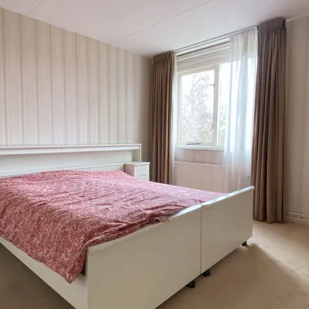 Rent this 3 bed apartment on Edisonlaan 202-G1 in 7316 JR Apeldoorn, Netherlands