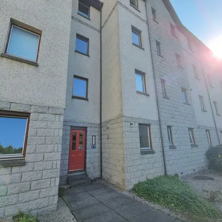 Rent this 2 bed apartment on Sunnybank School in Sunnybank Road, Aberdeen City