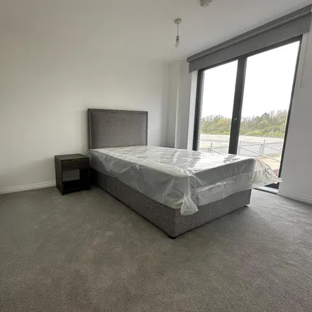 Image 6 - Springwell Gardens, Springwell Road, Leeds, LS12 1EY, United Kingdom - Apartment for rent