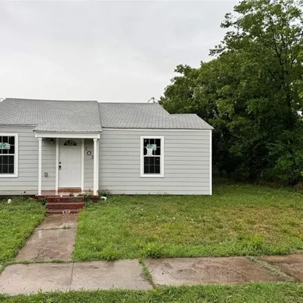 Rent this 2 bed house on 333 East 6th Street in Coleman, TX 76834