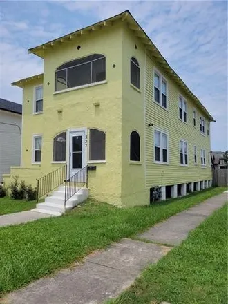 Rent this 3 bed duplex on 337 Harrison Avenue in Lakeview, New Orleans