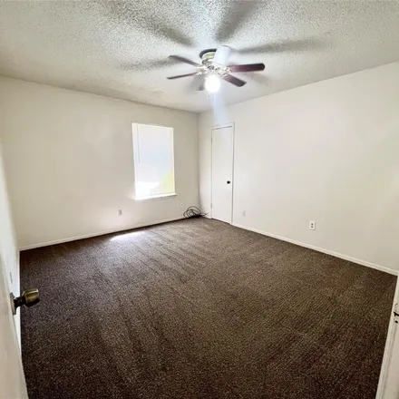 Image 8 - 104 Ramada Avenue, Joshua, Johnson County, TX 76058, USA - Duplex for rent