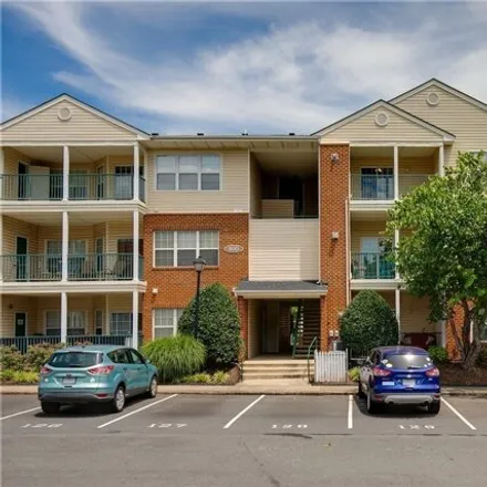 Buy this 2 bed condo on 800 Brassie Ln in Glen Allen, Virginia