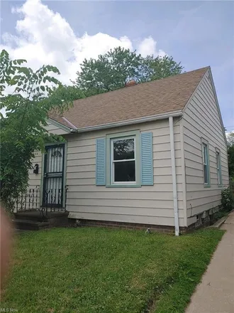 Buy this 2 bed house on 4480 Parkton Drive in Warrensville Heights, OH 44128