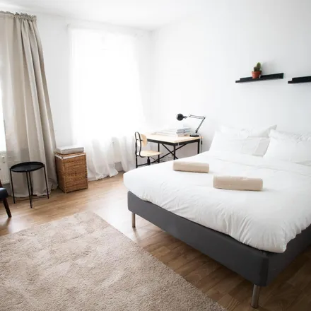 Rent this 3 bed room on Eldenaer Straße 29 in 10247 Berlin, Germany