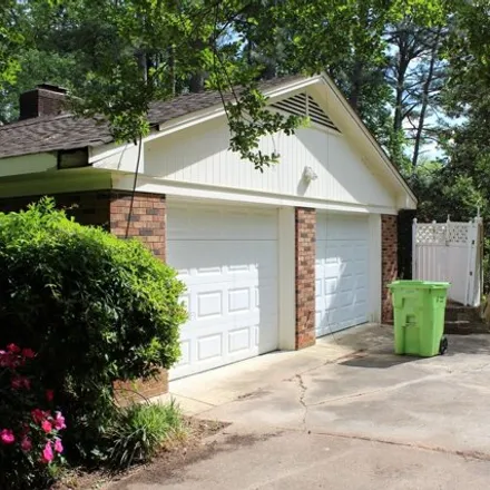 Image 2 - Hailey Drive, Raleigh, NC 27606, USA - House for sale