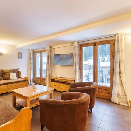 Rent this 3 bed apartment on Route de barberine in 74660 Vallorcine, France