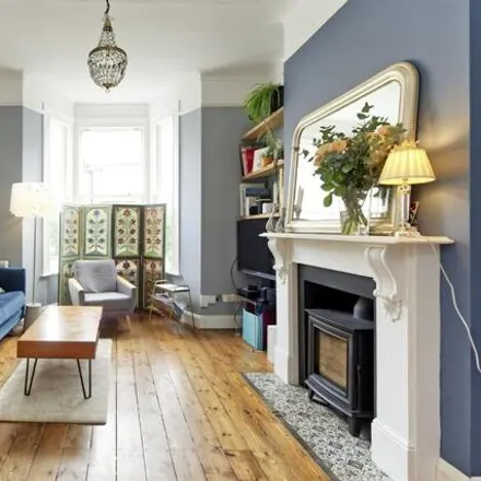 Buy this 4 bed townhouse on 37 Brewster Gardens in London, W10 6QL