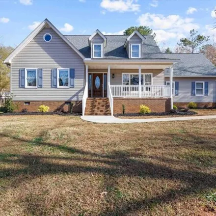 Buy this 3 bed house on 375 Peninsula Drive in Laurens County, SC 29360