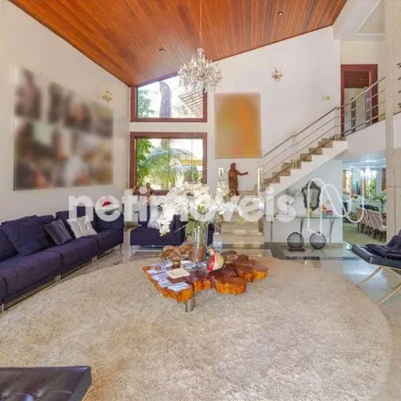 Rent this 5 bed house on Avenida Doutor Cristiano Guimarães 369 in Vila Clóris, Belo Horizonte - MG