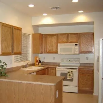 Image 3 - 4610 West Stoneman Drive, Phoenix, AZ 85086, USA - House for rent
