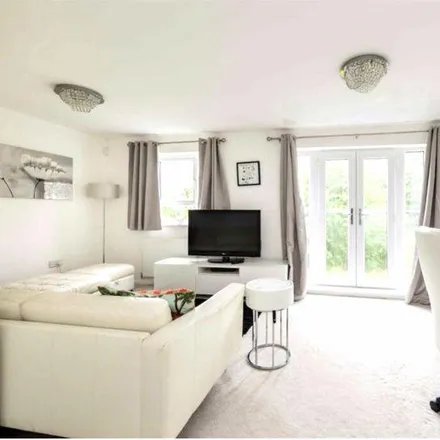 Rent this 4 bed duplex on Mallow Drive in Salford, M7 1RA