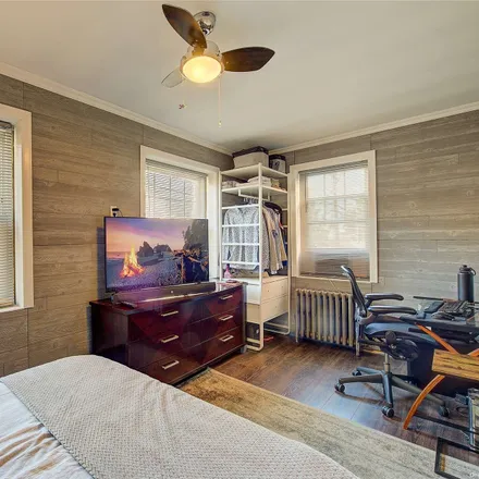 Image 9 - 25-33 42nd Street, New York, NY 11103, USA - Townhouse for sale