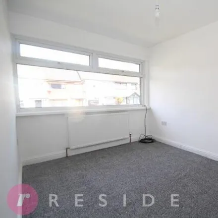 Image 9 - Mountain Ash, Rochdale, OL12 7JD, United Kingdom - Townhouse for rent