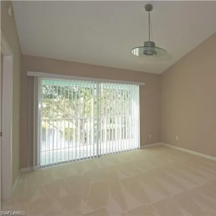 Image 9 - 150 Wading Bird Circle, Palm River, Collier County, FL 34110, USA - Condo for rent