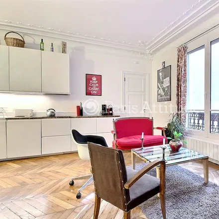 Image 4 - 45 Rue de Maubeuge, 75009 Paris, France - Apartment for rent