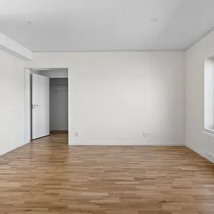 Rent this 3 bed apartment on Marklandsgatan 33 in 507 45 Borås, Sweden