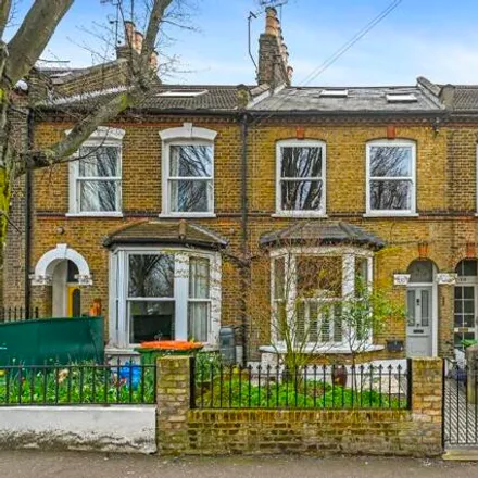 Buy this 5 bed townhouse on 90 Chestnut Avenue in London, E7 0JF