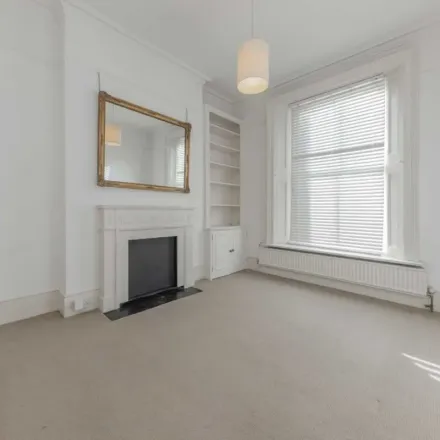 Image 4 - 4 Chalcot Road, Primrose Hill, London, NW1 8LL, United Kingdom - Apartment for rent