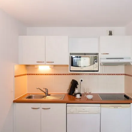 Rent this 2 bed condo on 34350 Valras-Plage