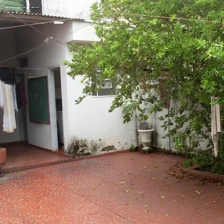 Buy this 3 bed house on STEBio in Avenida Pereira da Silva, Jardim Santa Rosália