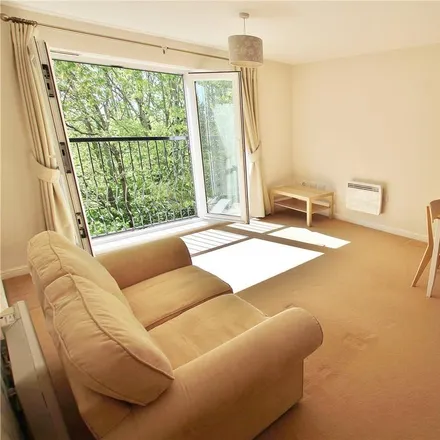 Image 3 - Wyncliffe Gardens, Cardiff, CF23 7FE, United Kingdom - Apartment for rent