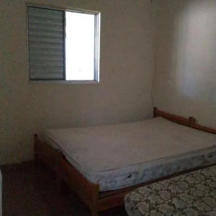 Buy this 3 bed house on Rua Antônio Vaz Santoro in Campo dos Alemães, São José dos Campos - SP