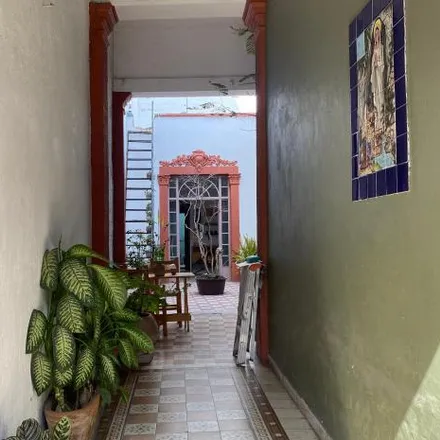 Buy this 3 bed house on Calle Mexicaltzingo 450 in Mexicaltzingo, 44180 Guadalajara