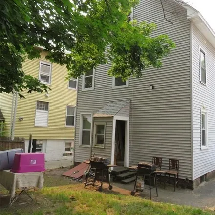 Image 4 - 17 Walnut Street, Barnesville, New Haven, CT 06511, USA - House for sale