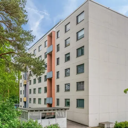 Rent this 4 bed apartment on Ramsayntie 5 in 07940 Loviisa, Finland