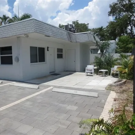 Rent this 1 bed house on Northeast 10th Avenue in Fort Lauderdale, FL 33394