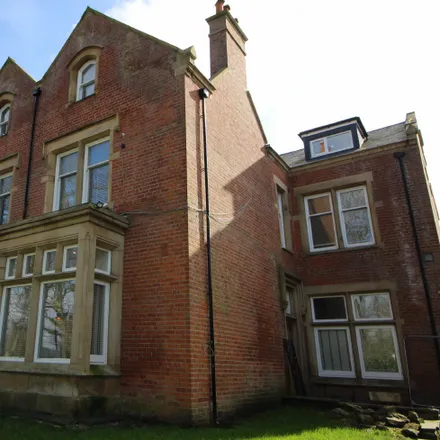 Rent this 2 bed apartment on Moor Park in Moor Park Avenue, Preston