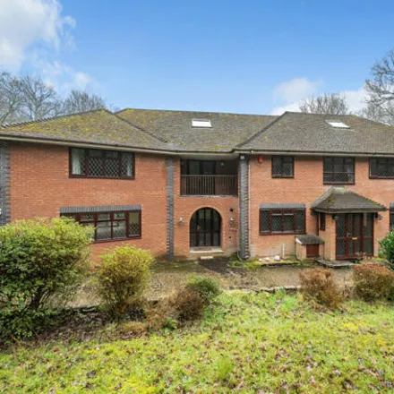 Buy this 1studio house on Green Lane in Chilworth, SO16 7JW