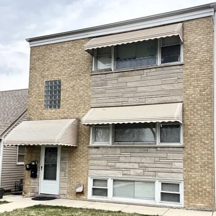 Rent this 3 bed apartment on 1737 43rd Avenue in Stone Park, Proviso Township