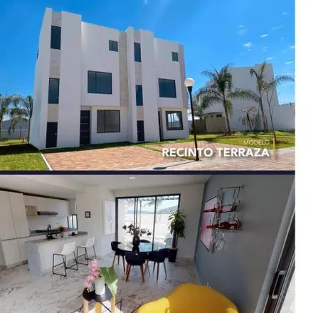 Buy this 3 bed house on Avenida Plan de Ayala in Jacarandas, 62448 Cuernavaca