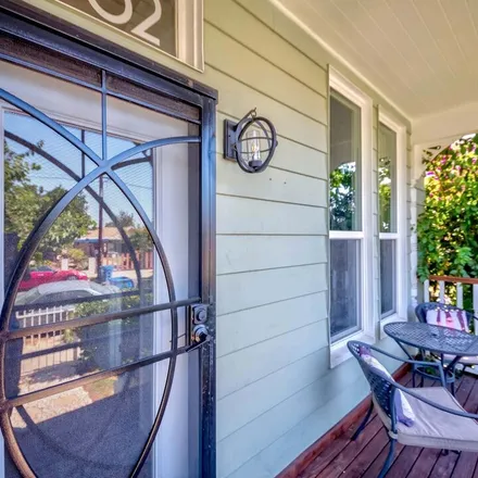 Image 3 - 3758 Crawford Street, Los Angeles, CA 90011, USA - House for sale