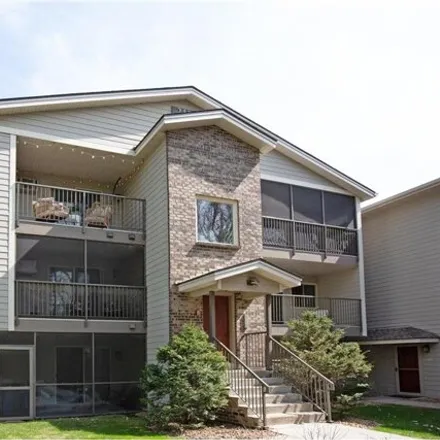 Buy this 2 bed condo on 2110 Ridge Drive in Saint Louis Park, MN 55416